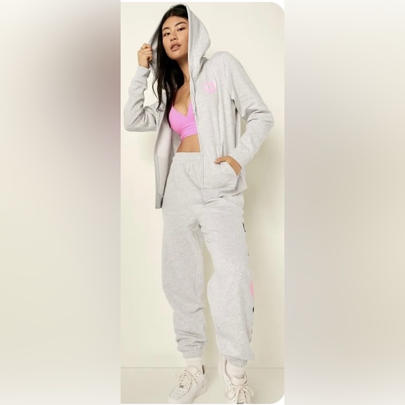 Victoria's Secret Pink Originals Bling fullzip
Hoodie & Sweatpants size Xl XXl - Picture 11 of 11